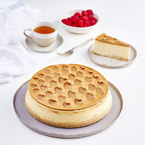 Caramel Baked Cheesecake 2.3kg Pre Cut 14 Portions