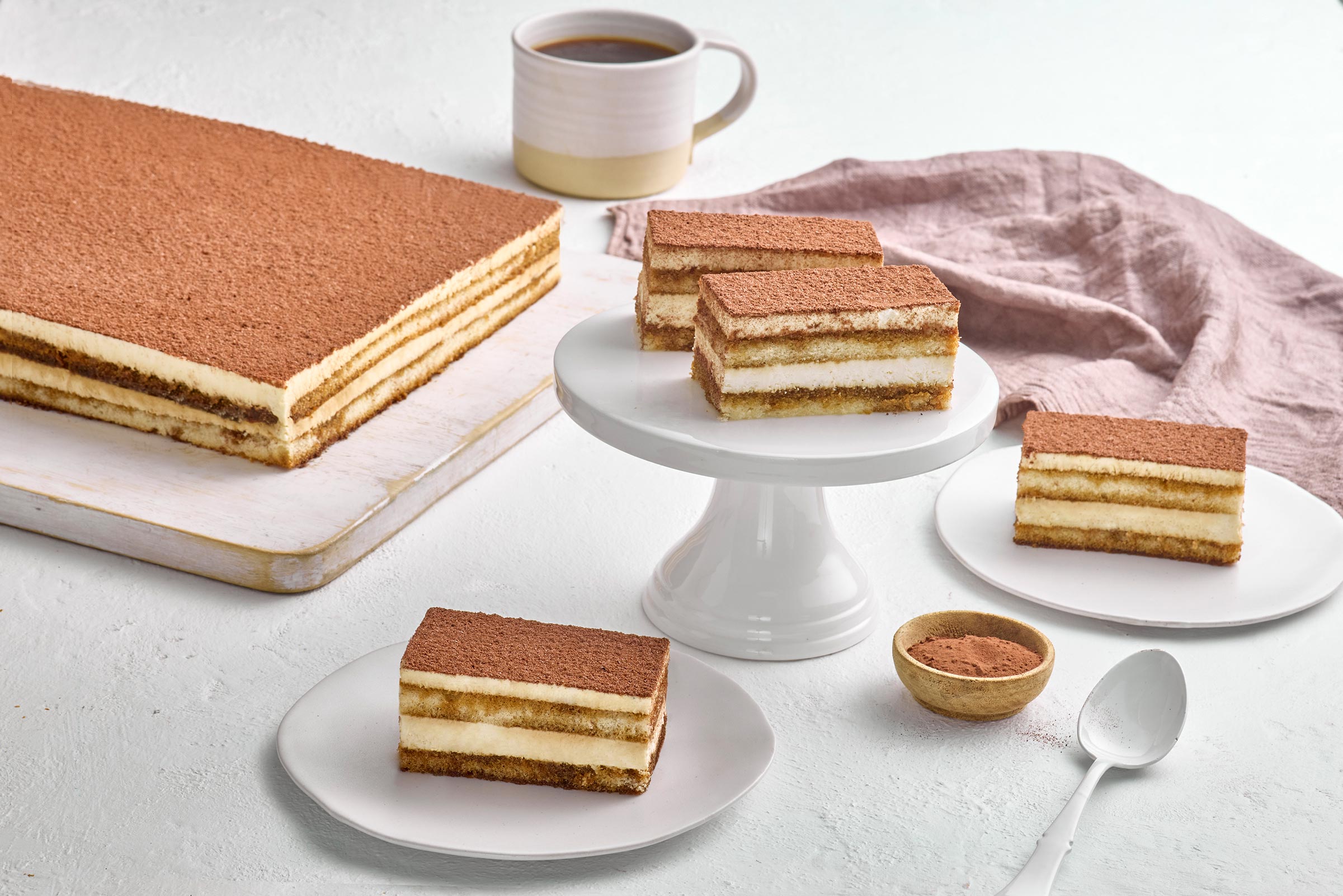 Tiramisu Tray Cake 2.5kg