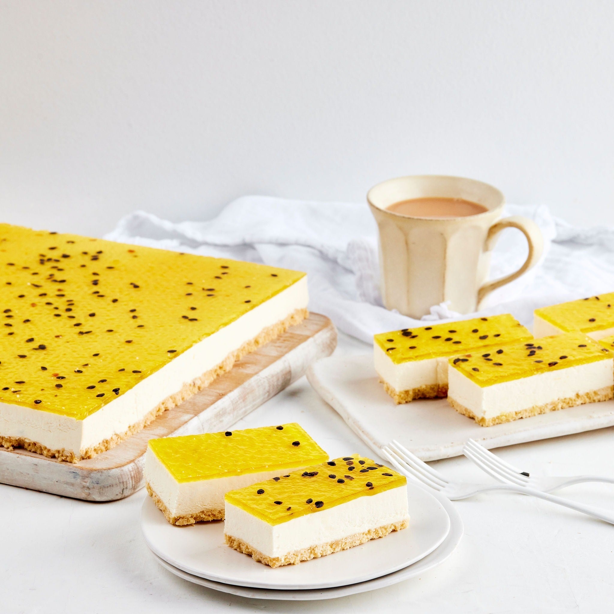 Passionfruit Cheesecake Tray 3.8kg
